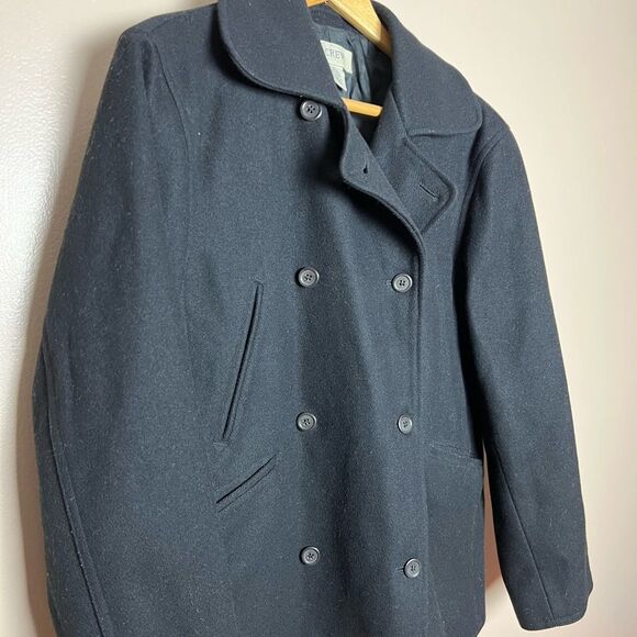 CLEARANCE! Black J. Crew Double Breasted Peacoat Size S EUC - Picture 3 of 5